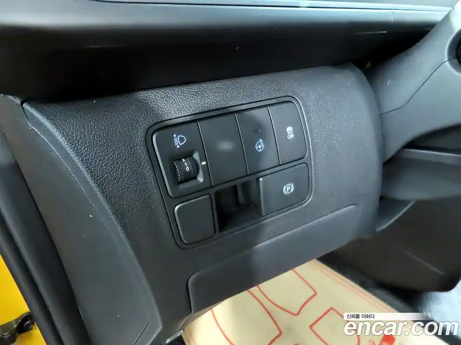 Hyundai Staria 2024 3.5 автомат (гидро), фото 14