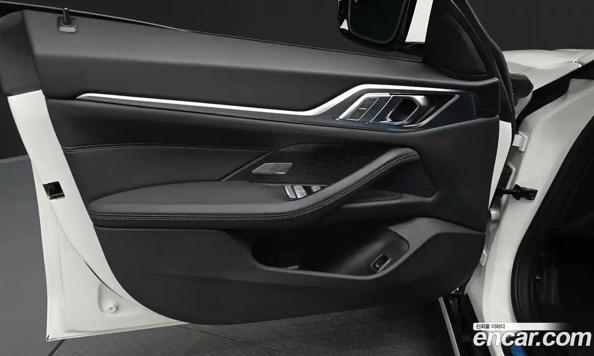 BMW 4-Series 2025 2.0 гидро, фото 14