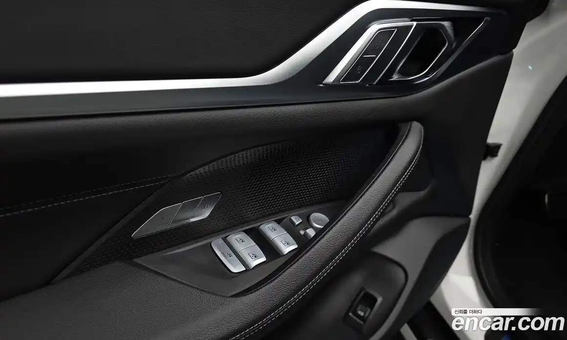 BMW 4-Series 2025 2.0 гидро, фото 25