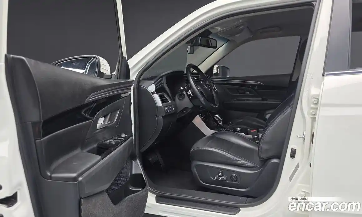 SsangYong Korando 2022 1.5 автомат (гидро), фото 16