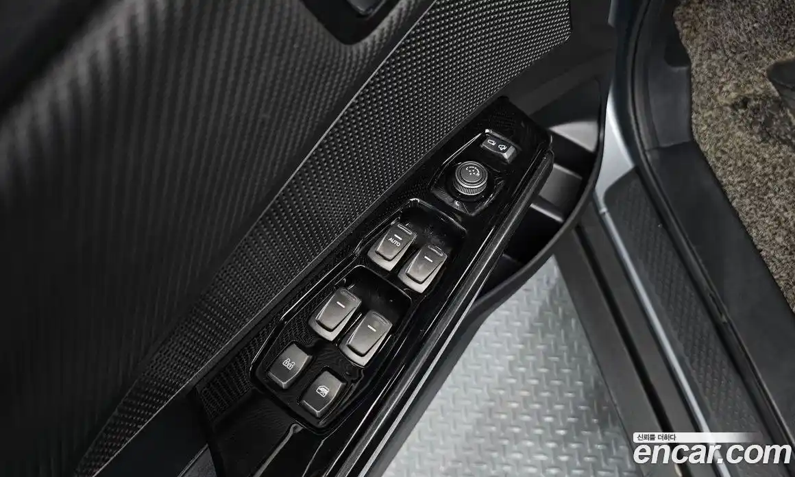 SsangYong TIBOLI 2022 1.5 автомат (гидро), фото 13