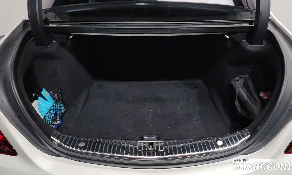 Mercedes-Benz S-Class 2019 4.0 гидро, фото 18 Mercedes-Benz S-Class 2019 4.0 гидро, фото 18
