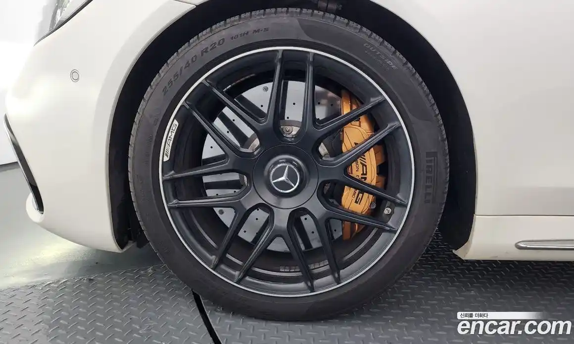 Mercedes-Benz S-Class 2019 4.0 гидро, фото 5 Mercedes-Benz S-Class 2019 4.0 гидро, фото 5
