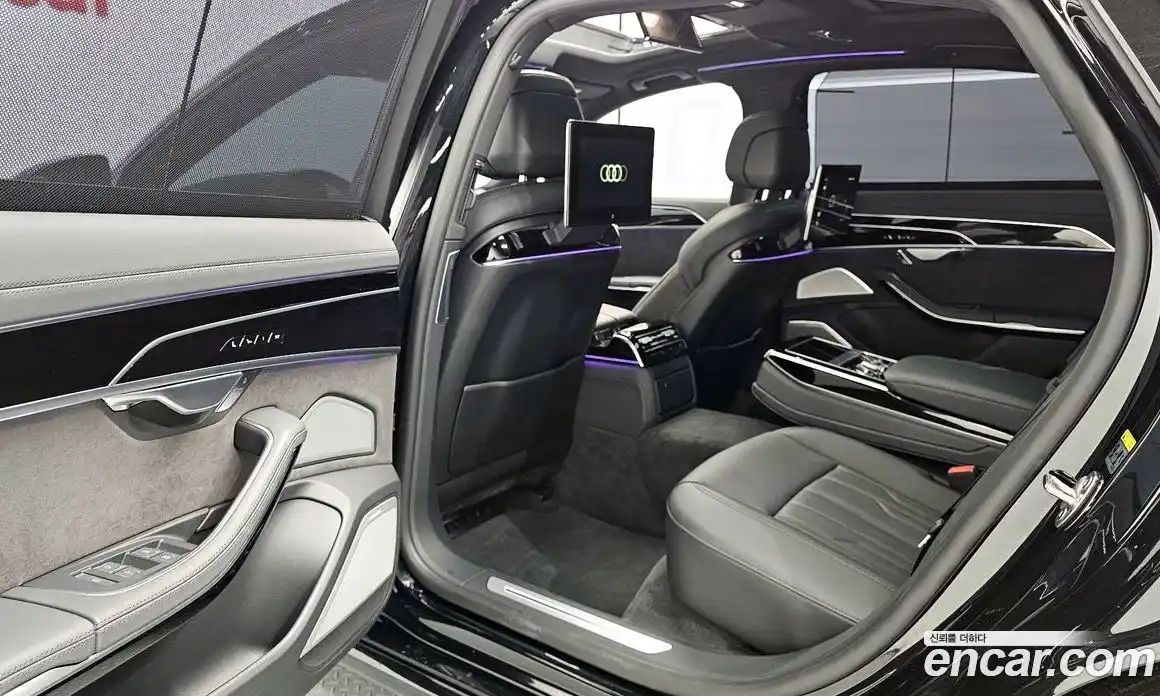 Audi A8 2021 3.0 автомат (гидро), фото 16