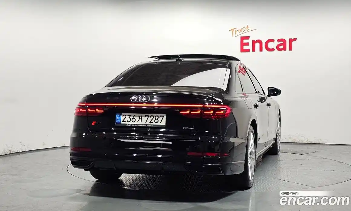 Audi A8 2021 3.0 автомат (гидро), фото 4