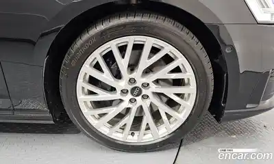 Audi A8 2021 3.0 автомат (гидро), миниатюра 7