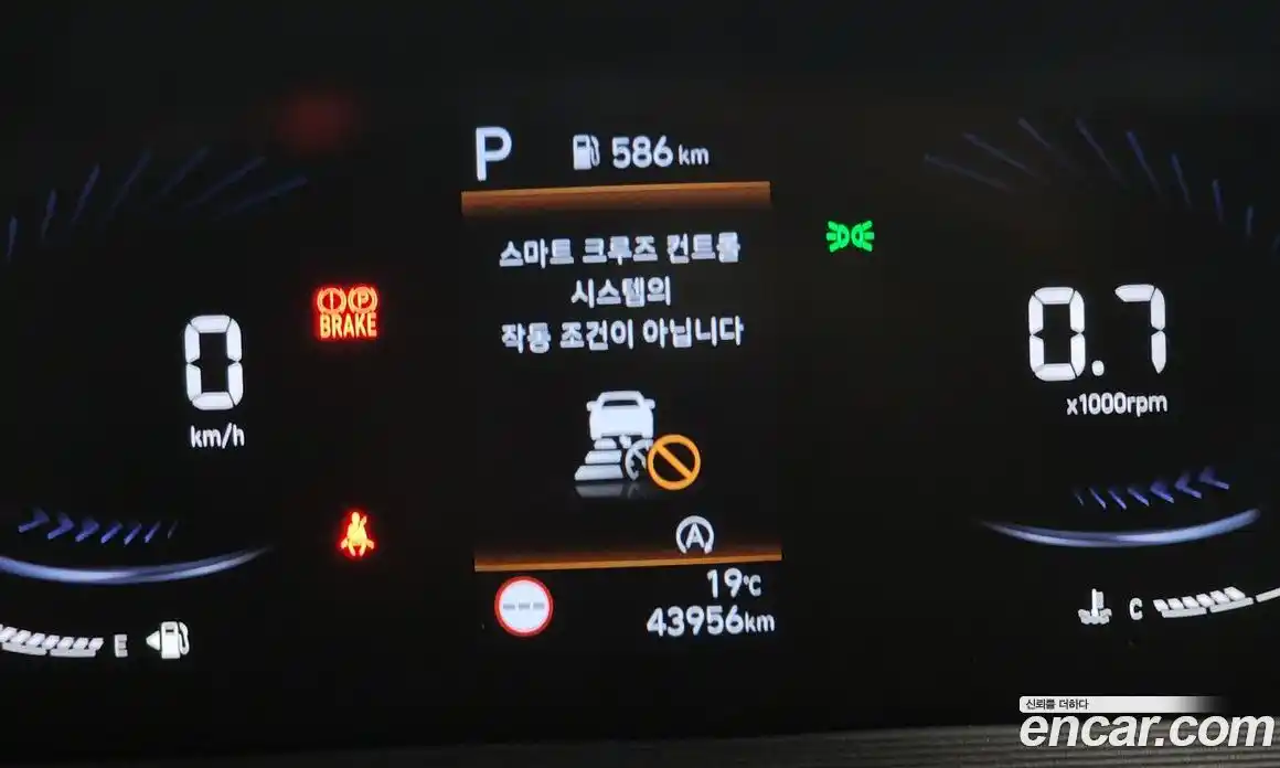 Hyundai Staria 2022 2.2 гидро, фото 34