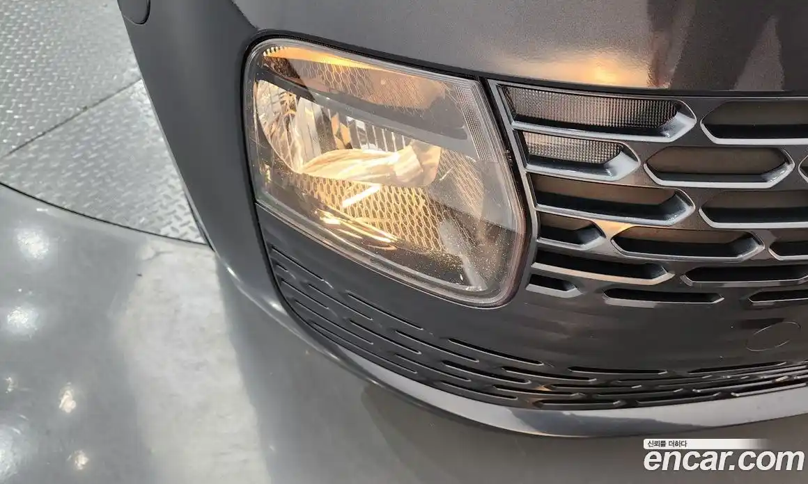 Hyundai Staria 2022 2.2 гидро, фото 8
