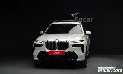 BMW X7 2024 3.0 автомат (гидро), миниатюра 3