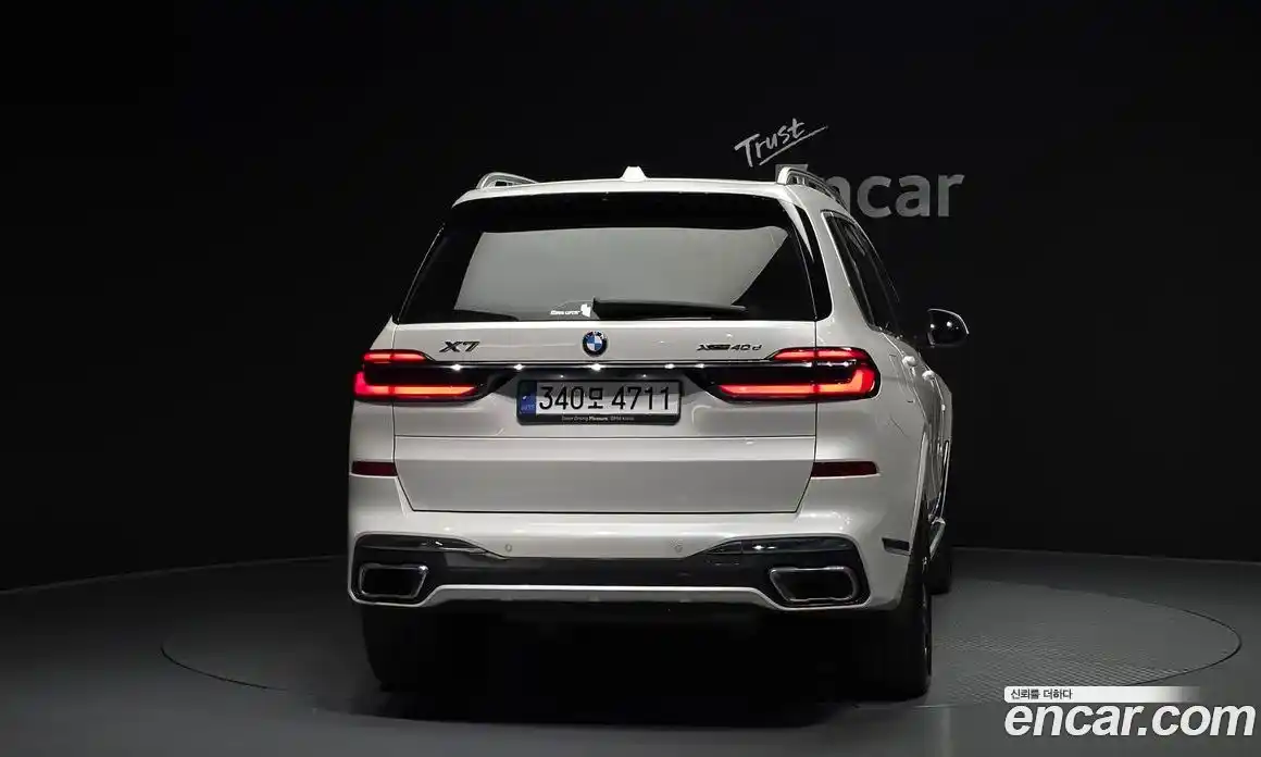 BMW X7 2024 3.0 автомат (гидро), фото 4