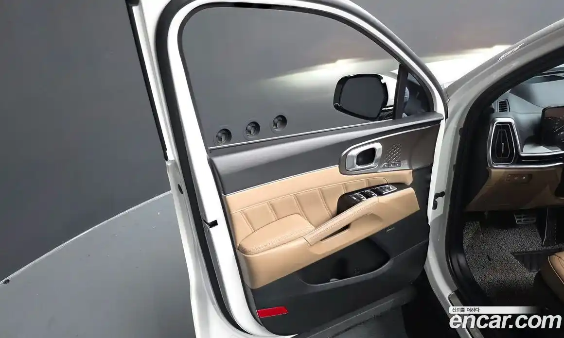Kia Sorento 2024 1.6 гидро, фото 14