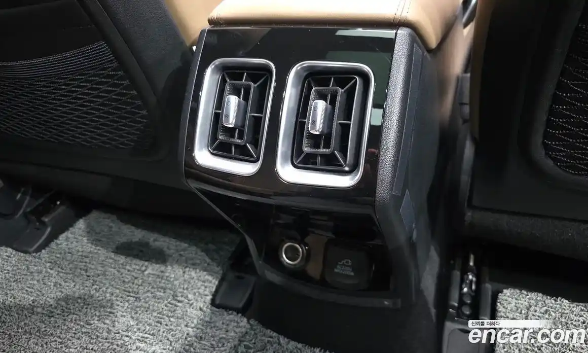 Kia Sorento 2024 1.6 гидро, фото 38