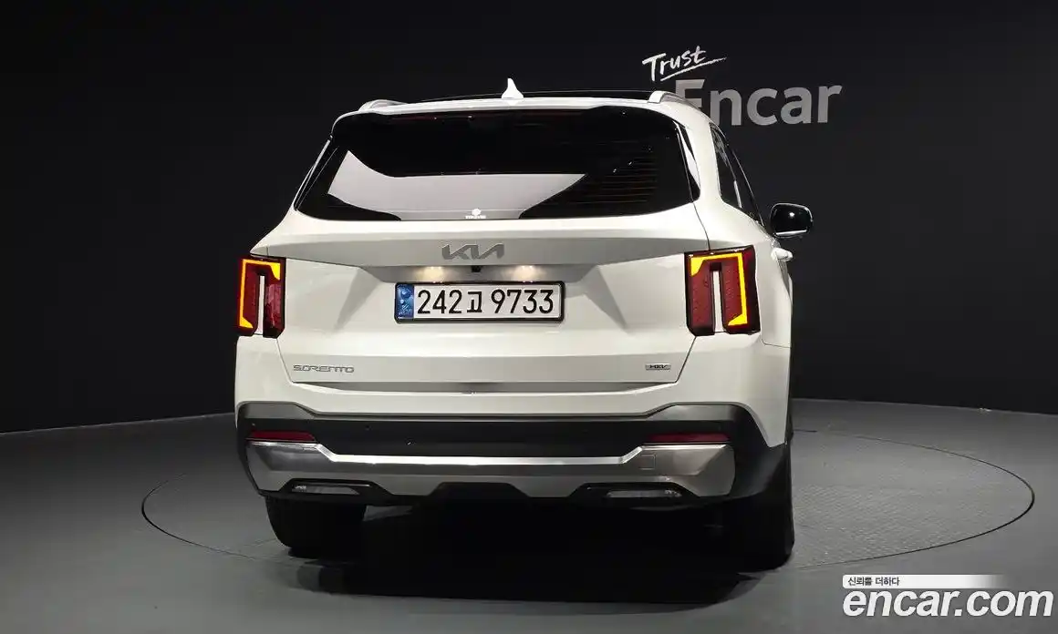 Kia Sorento 2024 1.6 гидро, фото 4