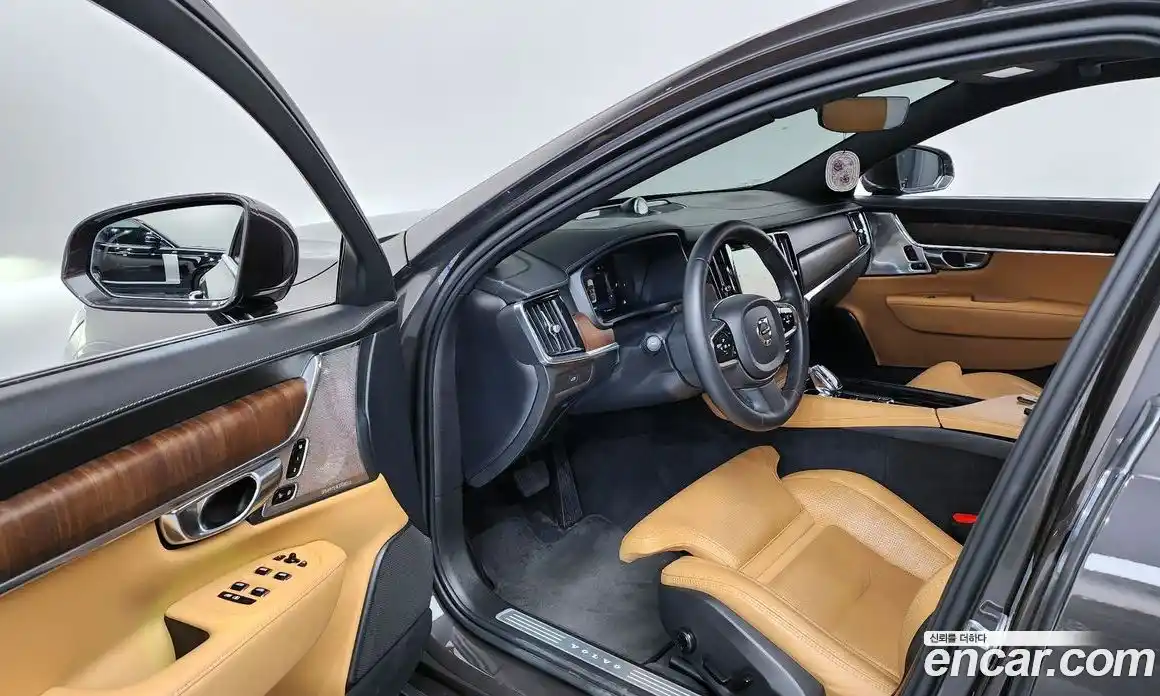Volvo S90 2023 2.0 автомат (гидро), фото 13