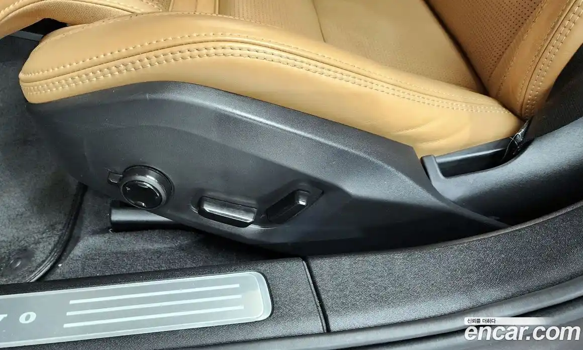 Volvo S90 2023 2.0 автомат (гидро), фото 31