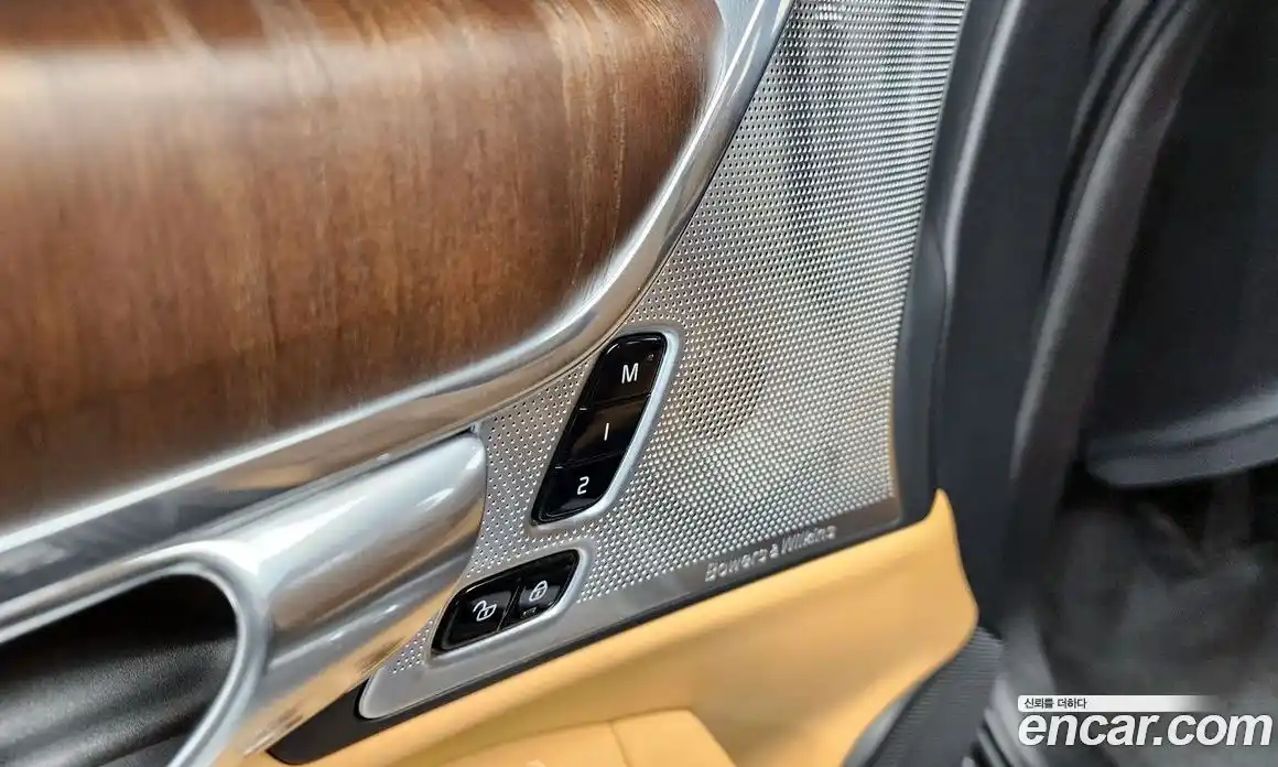 Volvo S90 2023 2.0 автомат (гидро), фото 36