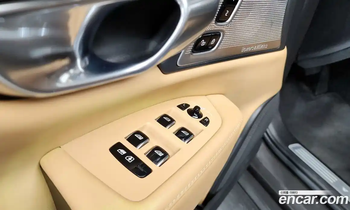 Volvo S90 2023 2.0 автомат (гидро), фото 38