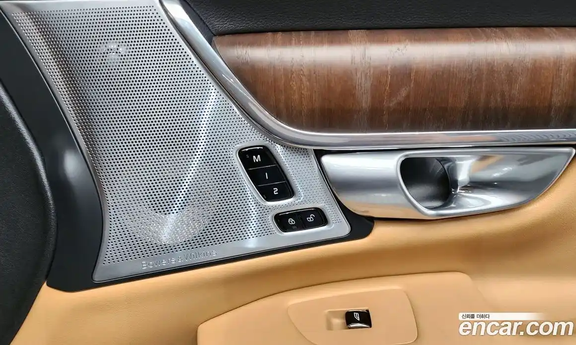 Volvo S90 2023 2.0 автомат (гидро), фото 39