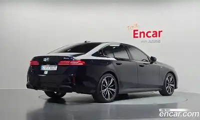 BMW 5-Series 2024 2.0 гидро, миниатюра 2