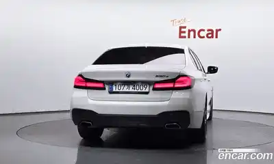 BMW 5-Series 2023 2.0 гидро, миниатюра 3