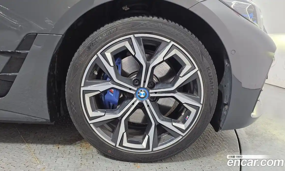 BMW i4 2022 0.2 гидро, фото 7