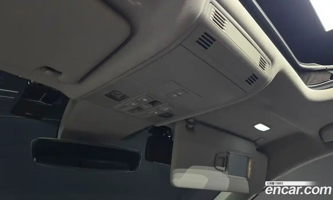 Volkswagen Tiguan 2019 2.0 автомат (гидро), фото 29
