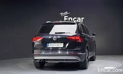 Volkswagen Tiguan 2019 2.0 автомат (гидро), миниатюра 3