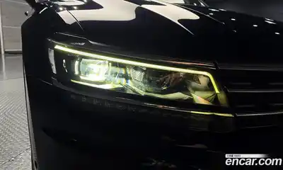 Volkswagen Tiguan 2019 2.0 автомат (гидро), миниатюра 7