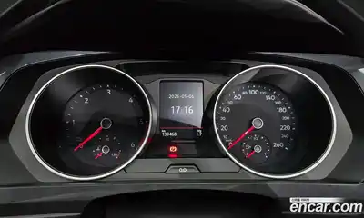 Volkswagen Tiguan 2019 2.0 автомат (гидро), миниатюра 10