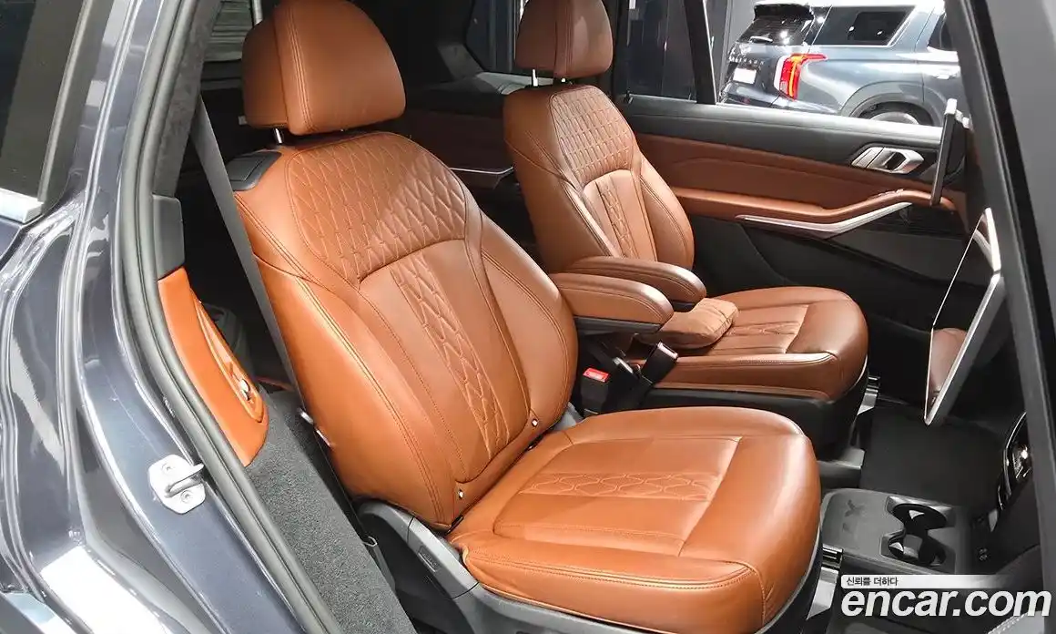 BMW X7 2021 3.0 автомат (гидро), фото 18