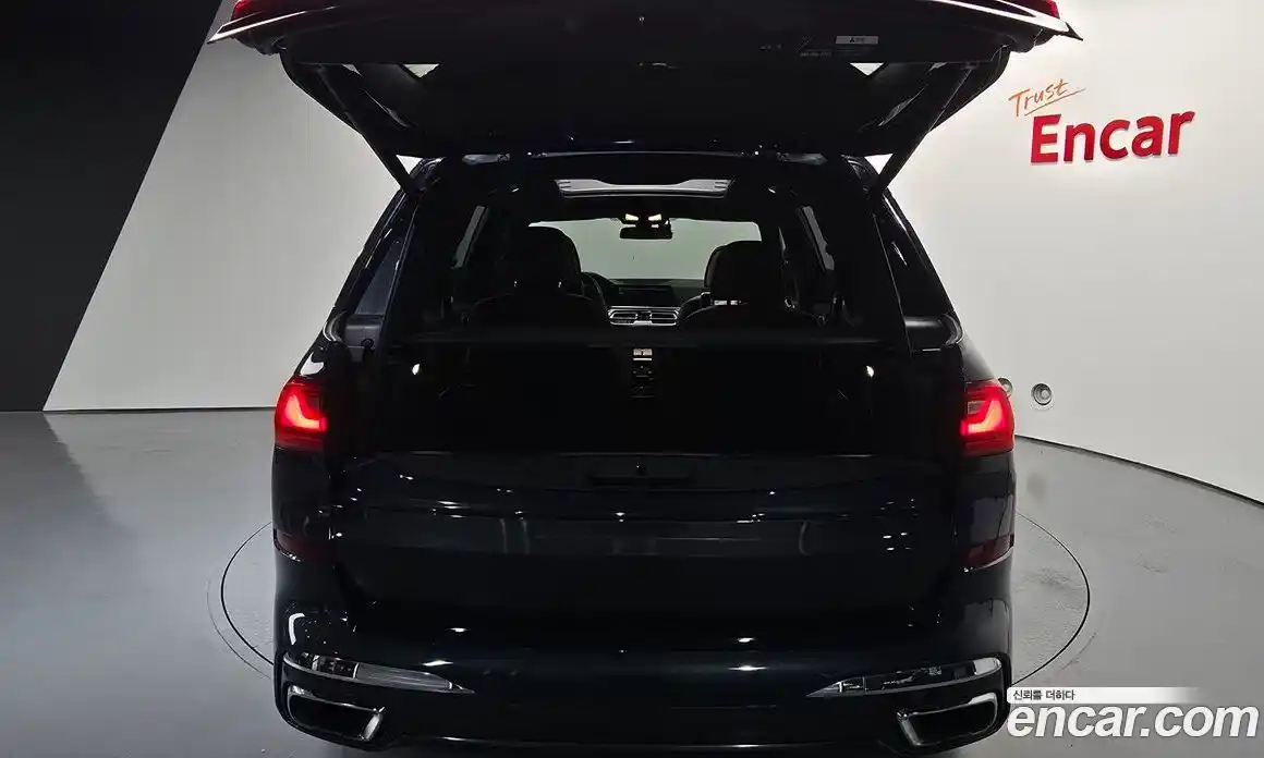 BMW X7 2021 3.0 автомат (гидро), фото 28