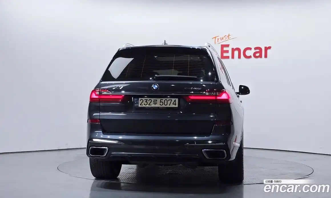 BMW X7 2021 3.0 автомат (гидро), фото 4