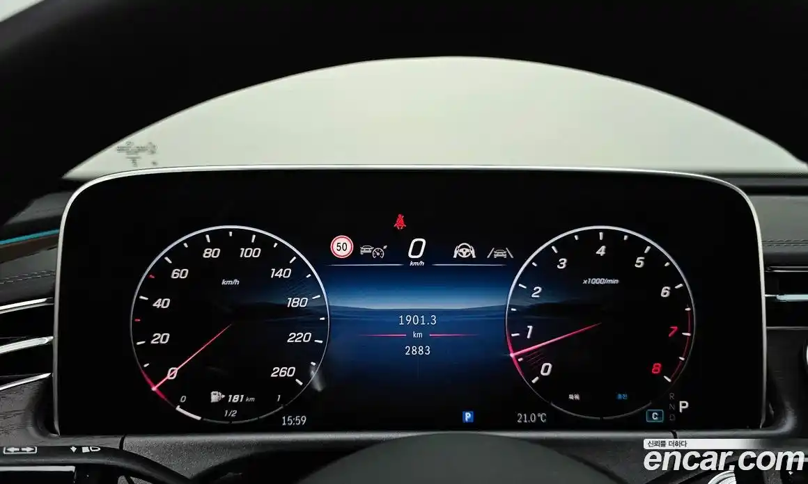 Mercedes-Benz E-Class 2025 2.0 гидро, фото 11