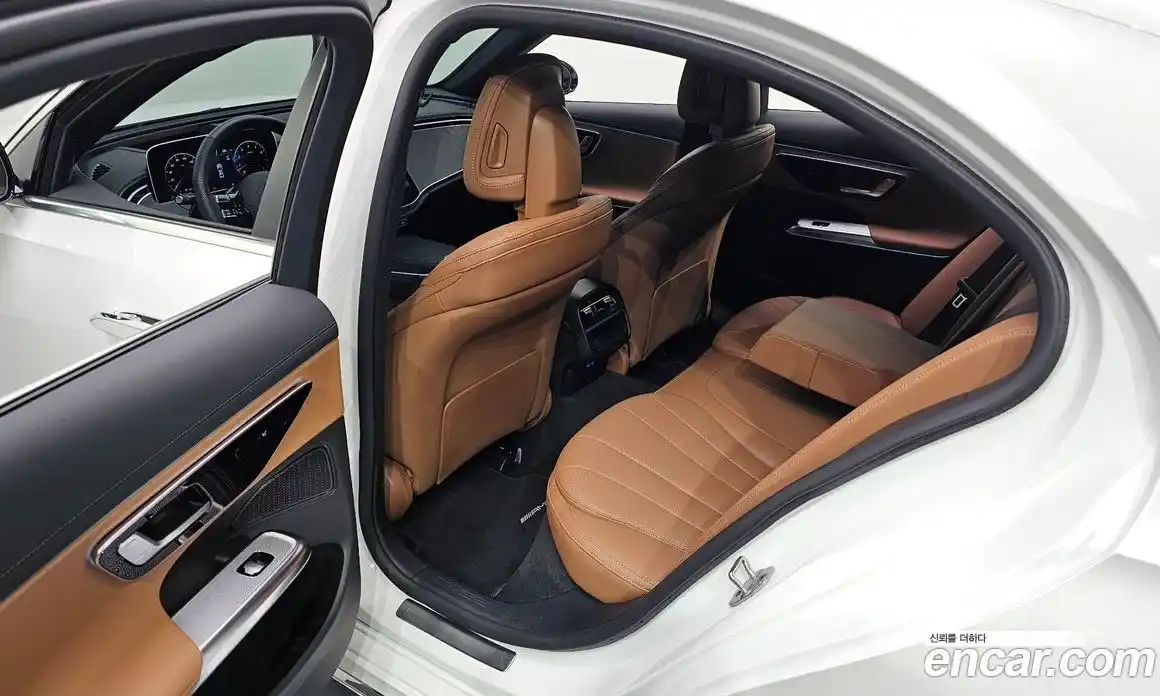 Mercedes-Benz E-Class 2025 2.0 гидро, фото 18