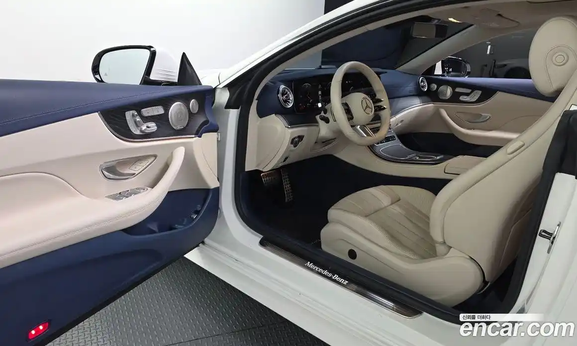Mercedes-Benz E-Class 2022 2.0 гидро, фото 13