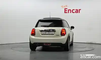 Mini Cooper 2017 1.5 автомат (гидро), миниатюра 3