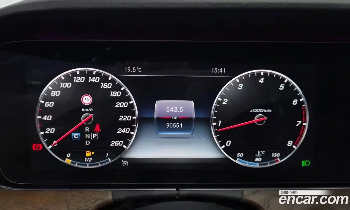 Mercedes-Benz E-Class 2019 2.0 автомат (гидро), фото 11