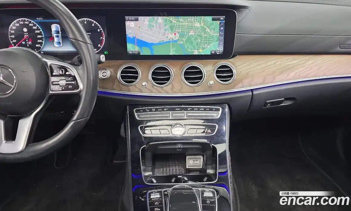 Mercedes-Benz E-Class 2019 2.0 автомат (гидро), фото 20