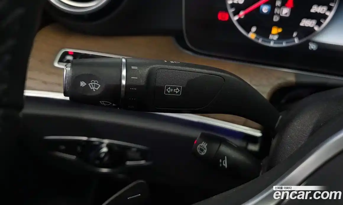 Mercedes-Benz E-Class 2019 2.0 автомат (гидро), фото 29
