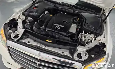 Mercedes-Benz E-Class 2019 2.0 автомат (гидро), миниатюра 6