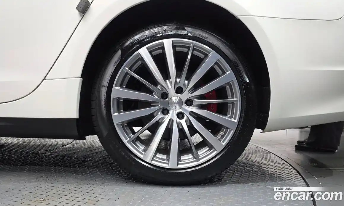 Maserati Quattroporte 2019 3.0 гидро, фото 6