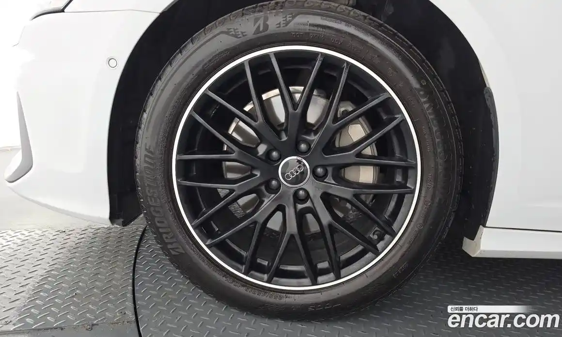 Audi A6 2021 2.0 гидро, фото 4
