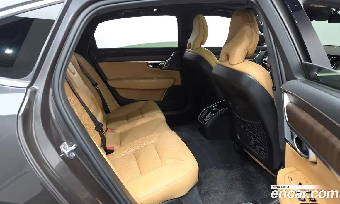 Volvo S90 2022 2.0 автомат (гидро), фото 17
