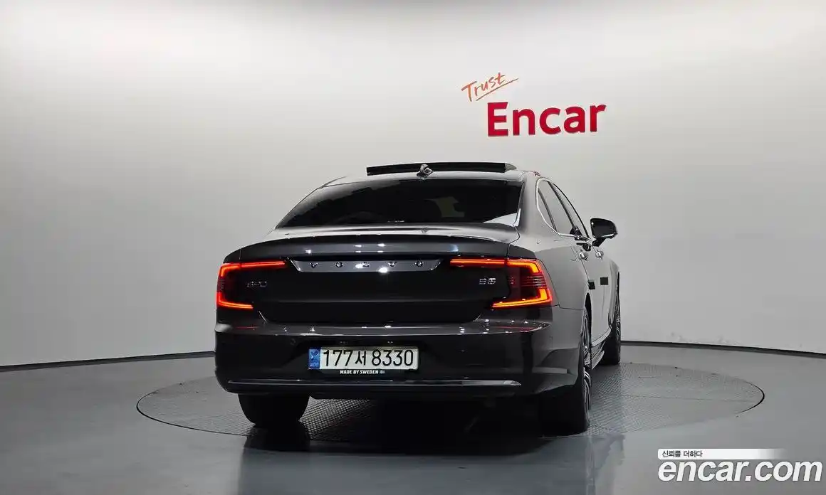 Volvo S90 2022 2.0 автомат (гидро), фото 4