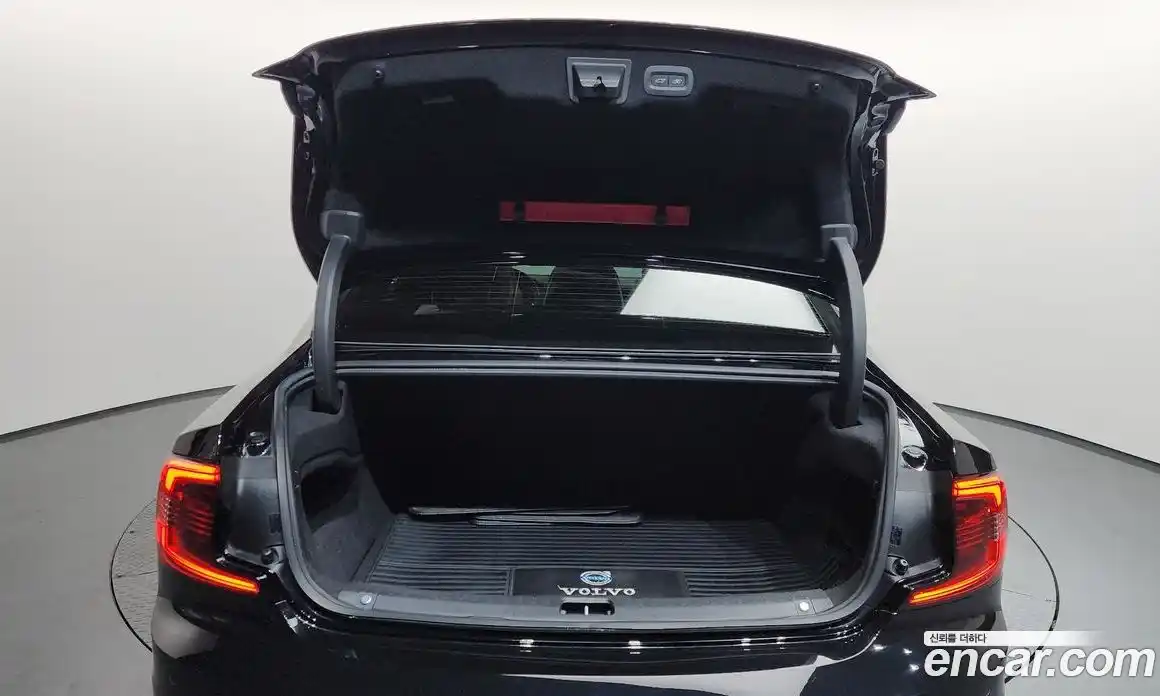 Volvo S90 2020 2.0 автомат (гидро), фото 25