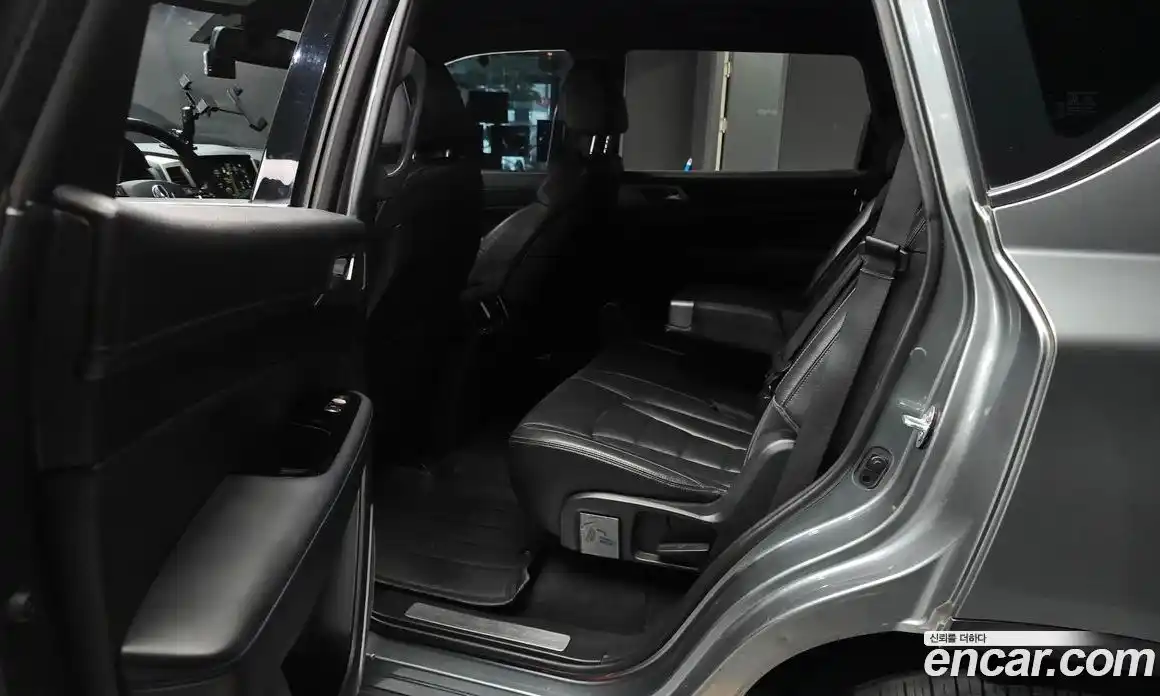 SsangYong Rexton 2018 2.2 автомат (гидро), фото 12