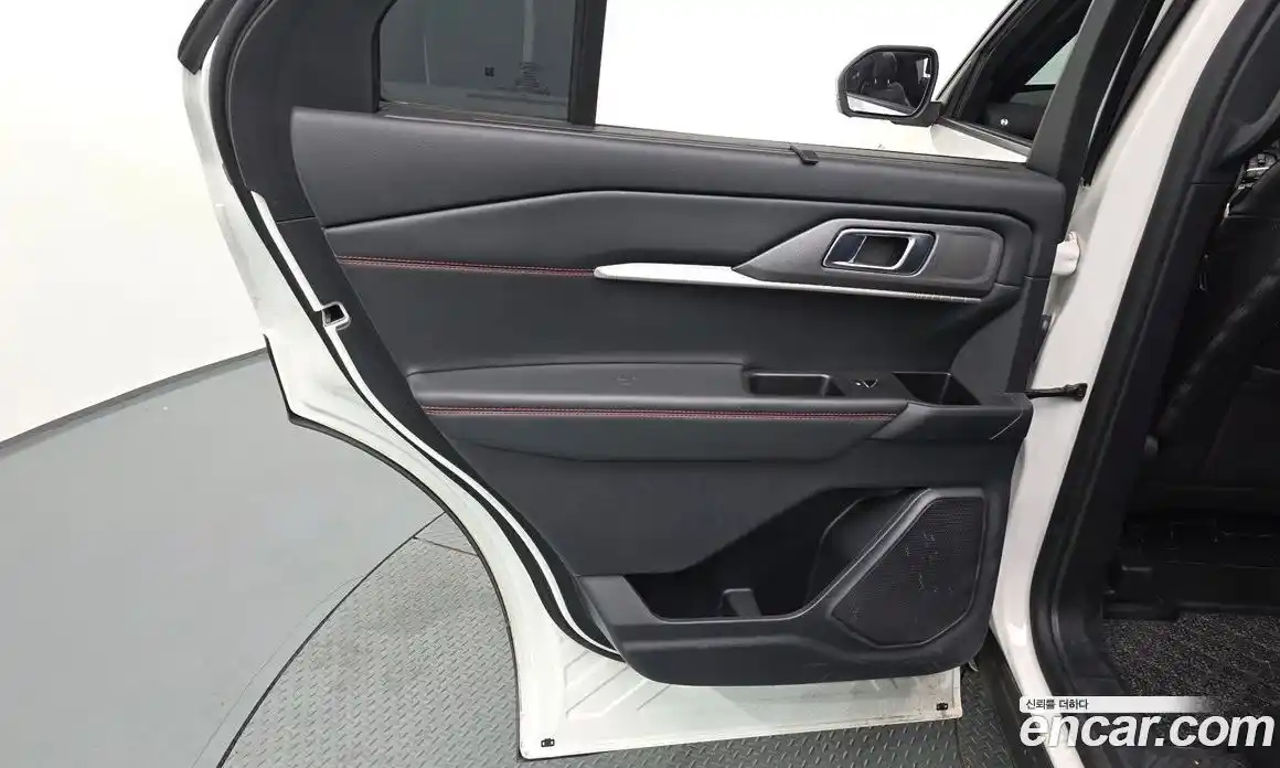 Ford Explorer 2025 2.3 автомат (гидро), фото 33