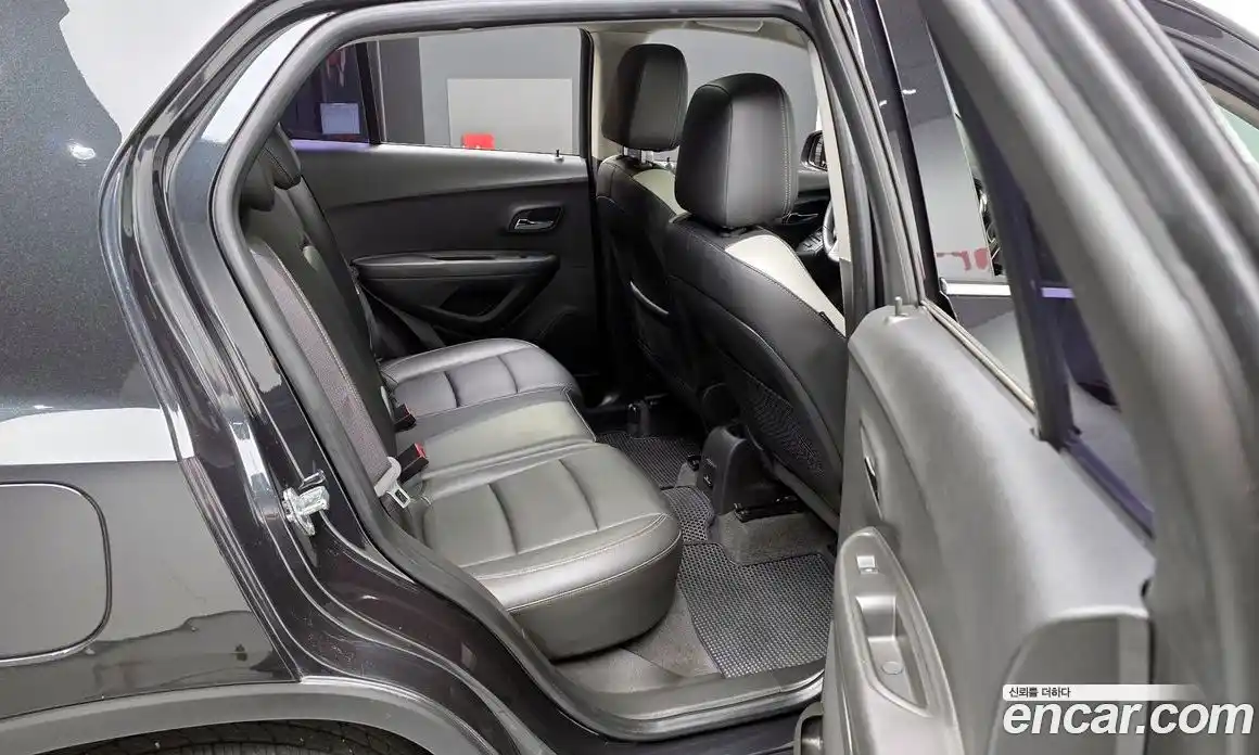Chevrolet Trax 2016 1.6 автомат (гидро), фото 11