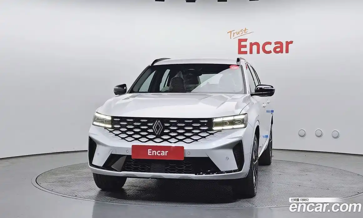 Renault Grand Koleos 2025 1.5 гидро, фото 3
