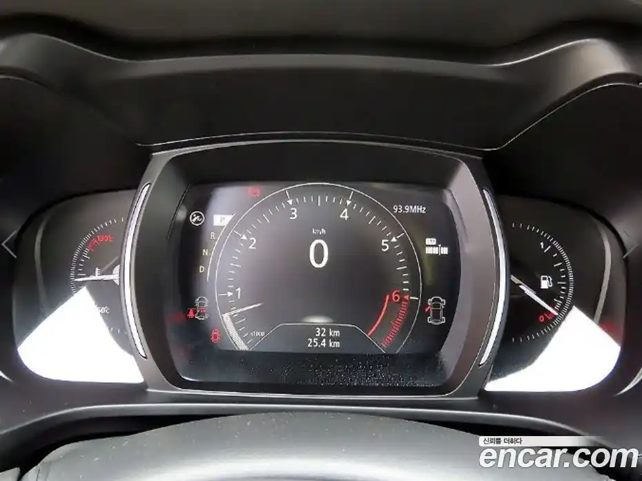 Renault QM6 2026 2.0 гидро, фото 9